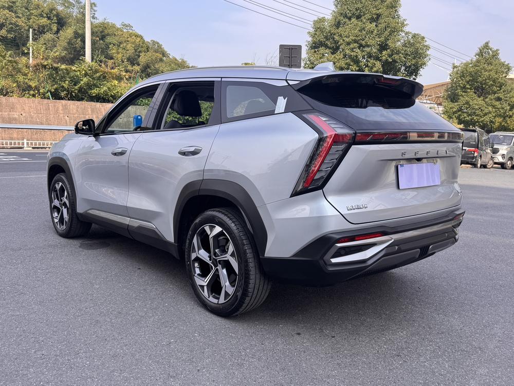 Geely Boyue L