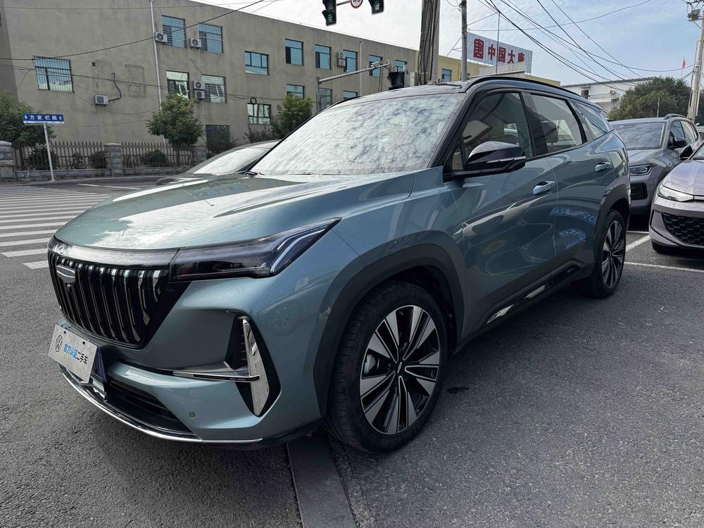 Geely Boyue L