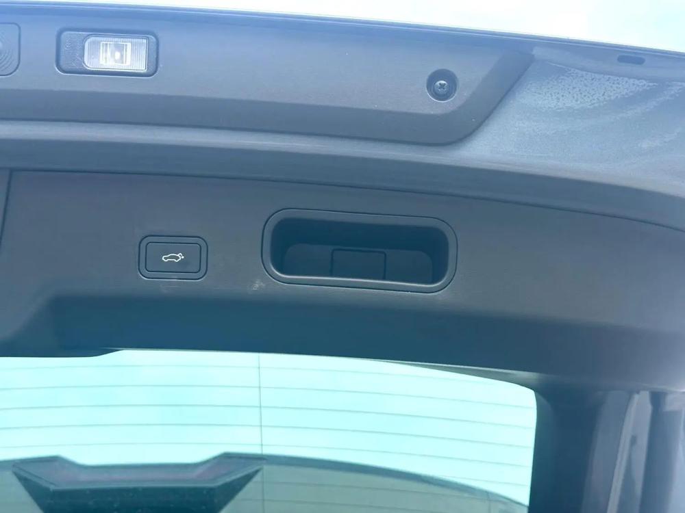 Geely Boyue L