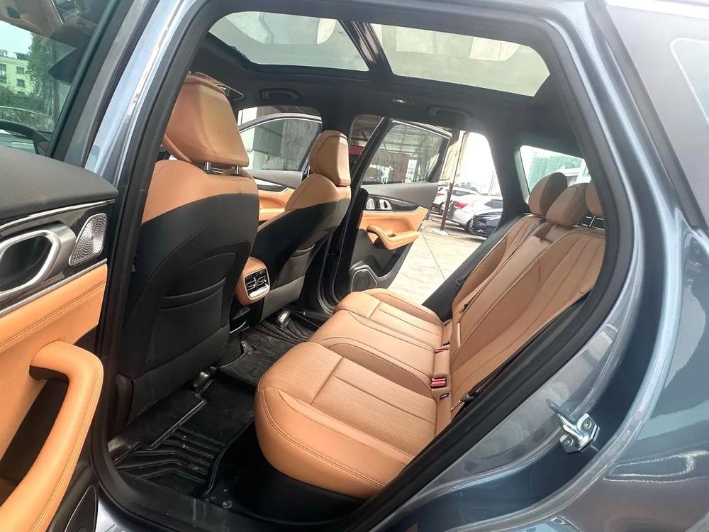 Geely Boyue L