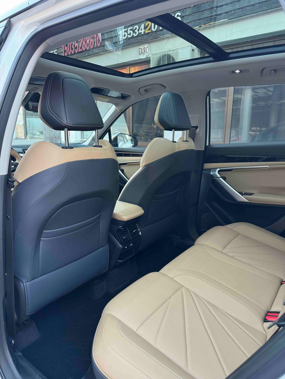 Geely Boyue L