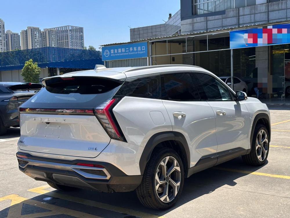 Geely Boyue L