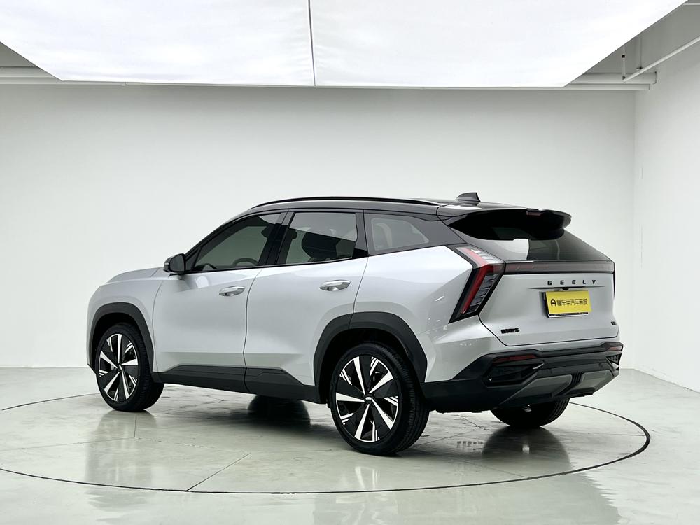 Geely Boyue L
