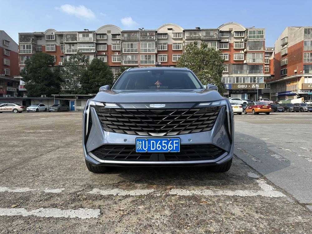 Geely Boyue L