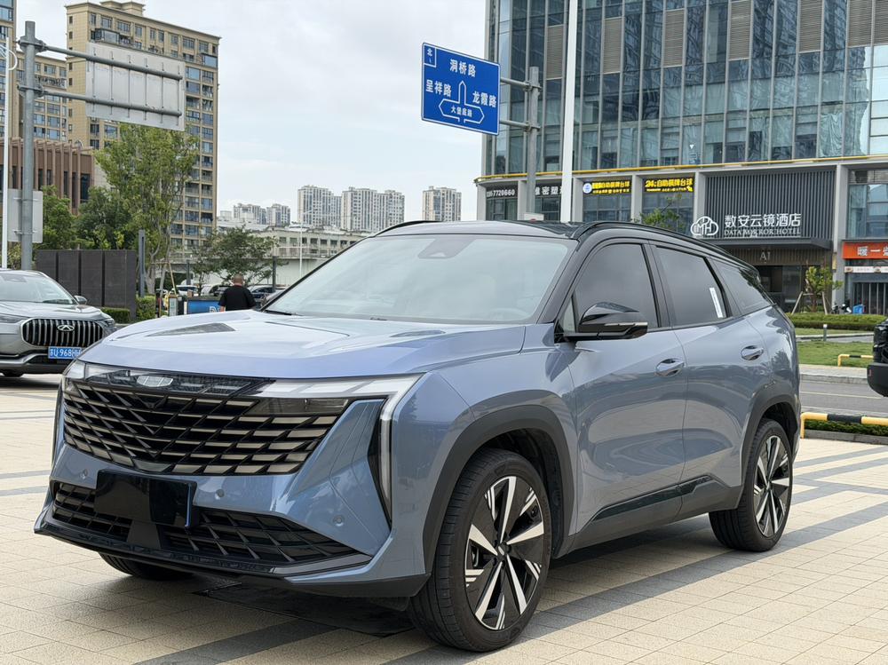 Geely Boyue L