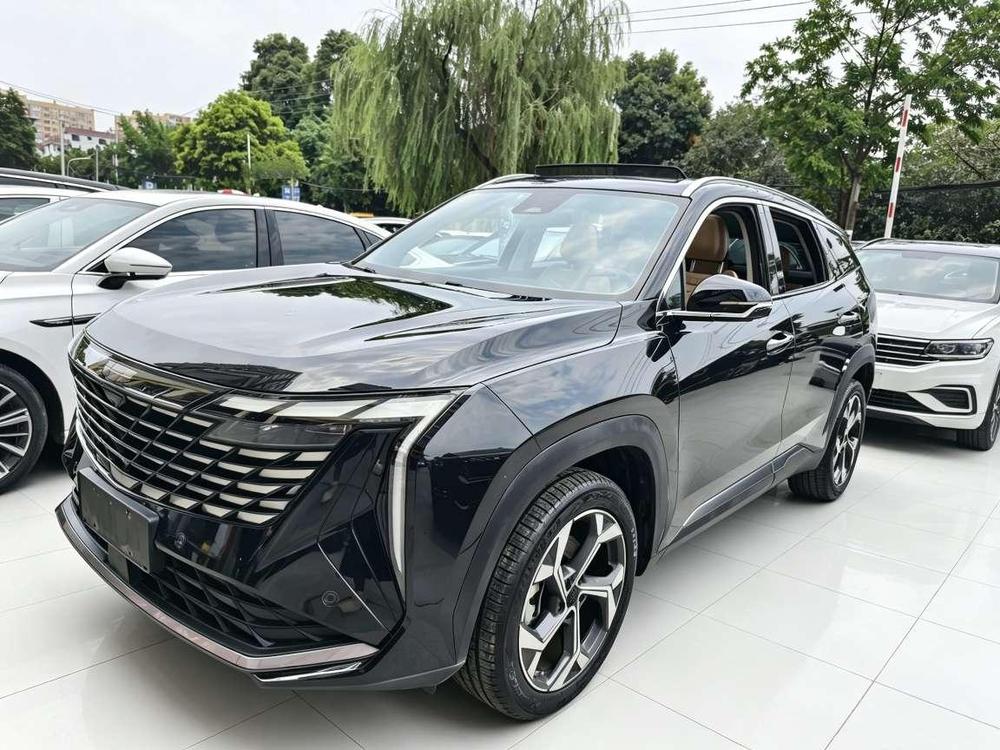 Geely Boyue L