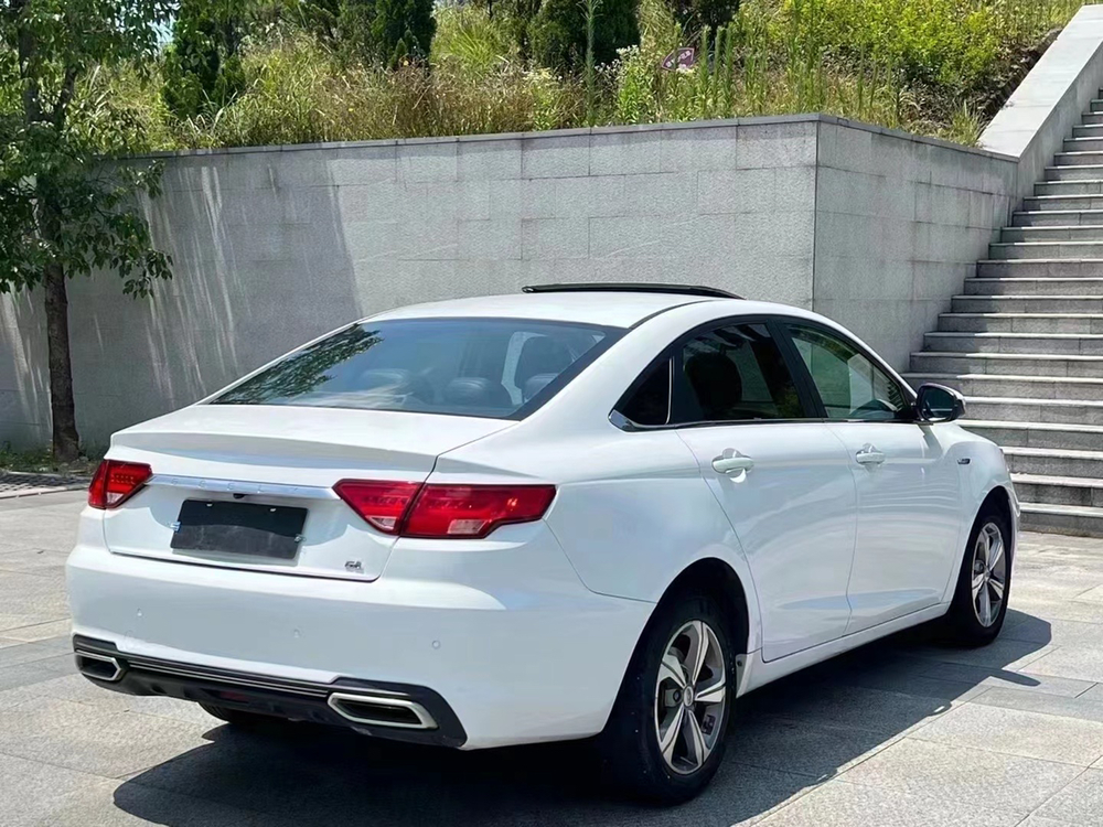 Geely Emgrand GL