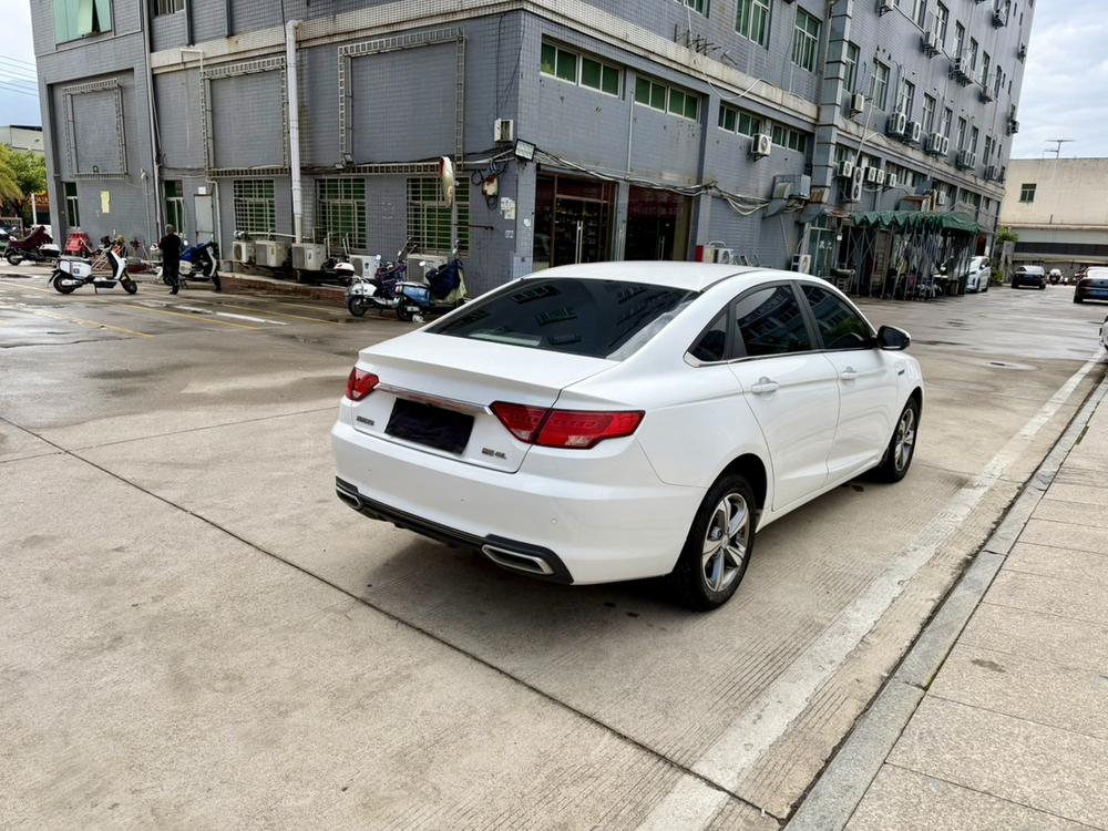 Geely Emgrand GL