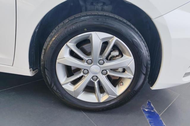 Geely Emgrand GL