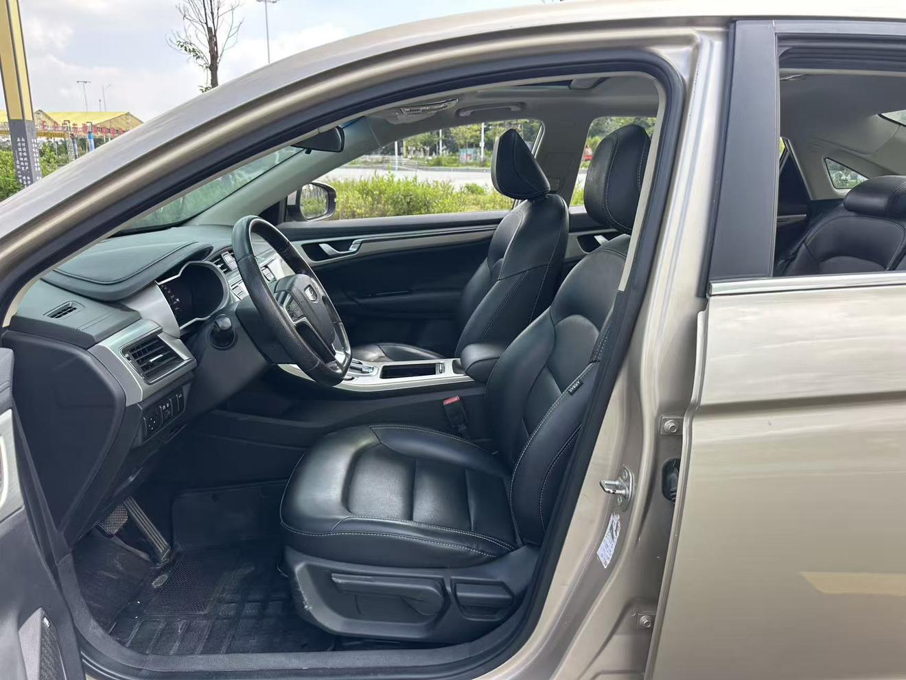 Geely Emgrand GL