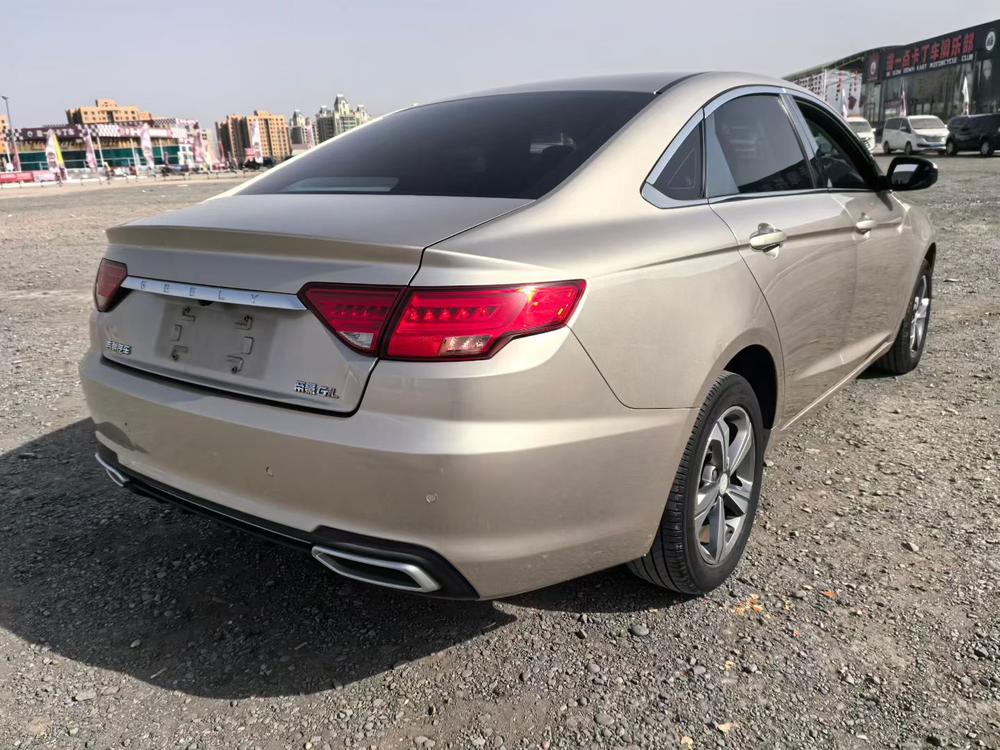 Geely Emgrand GL