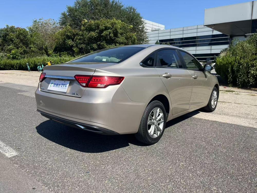 Geely Emgrand GL