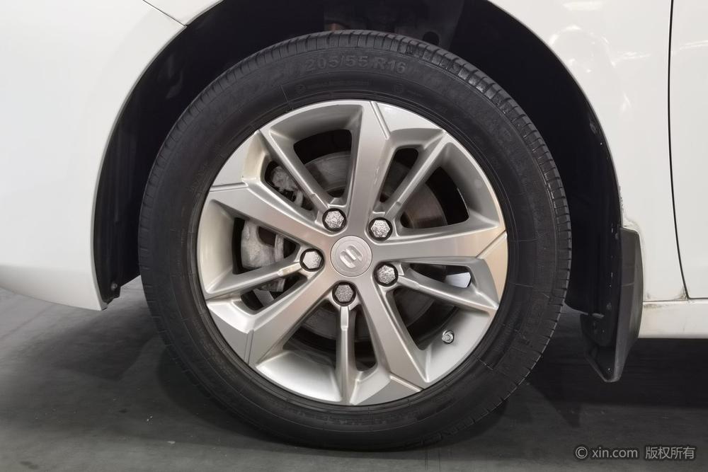 Geely Emgrand GL