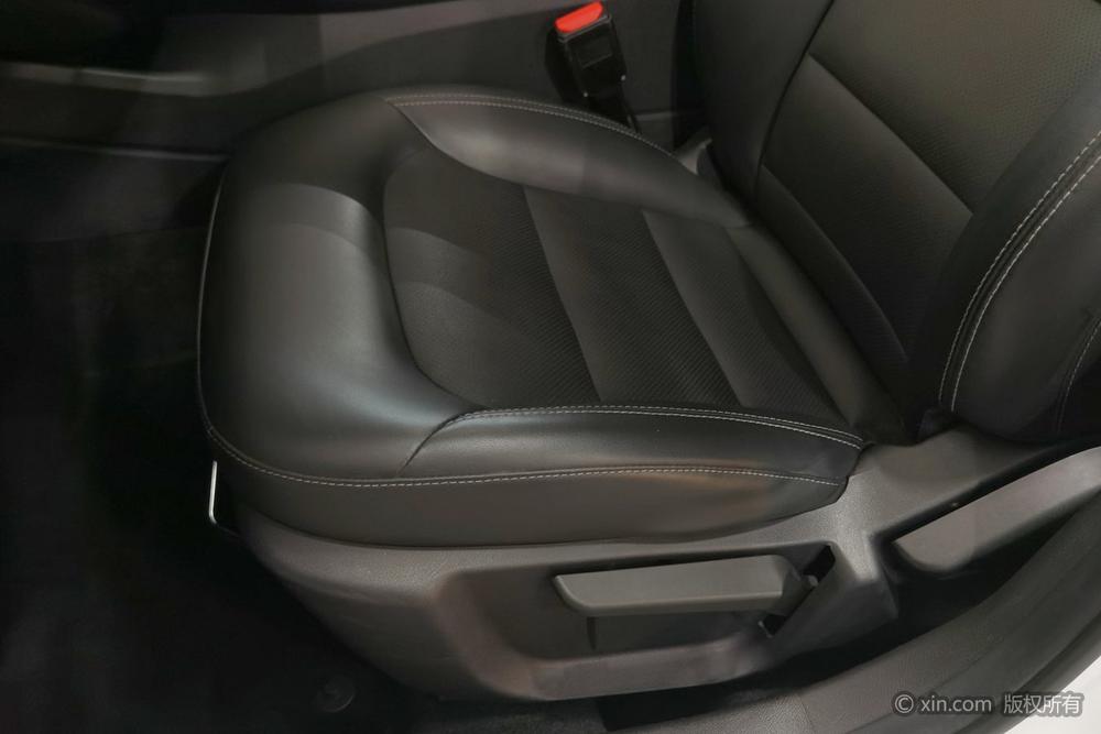 Geely Emgrand GL