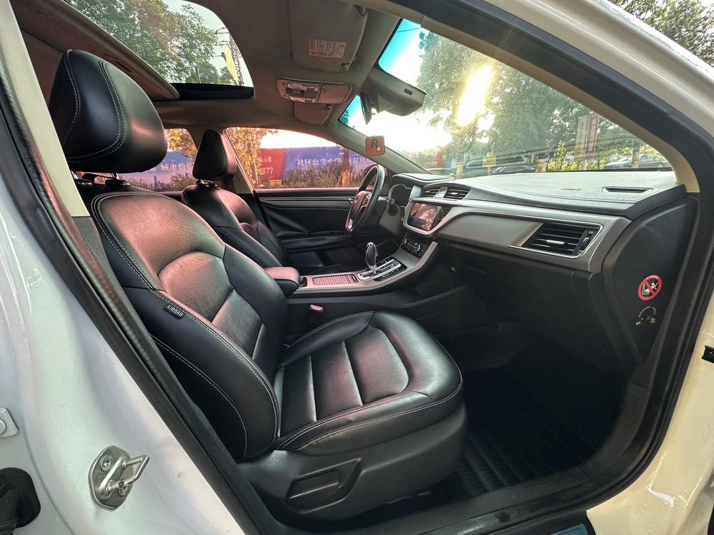 Geely Emgrand GL