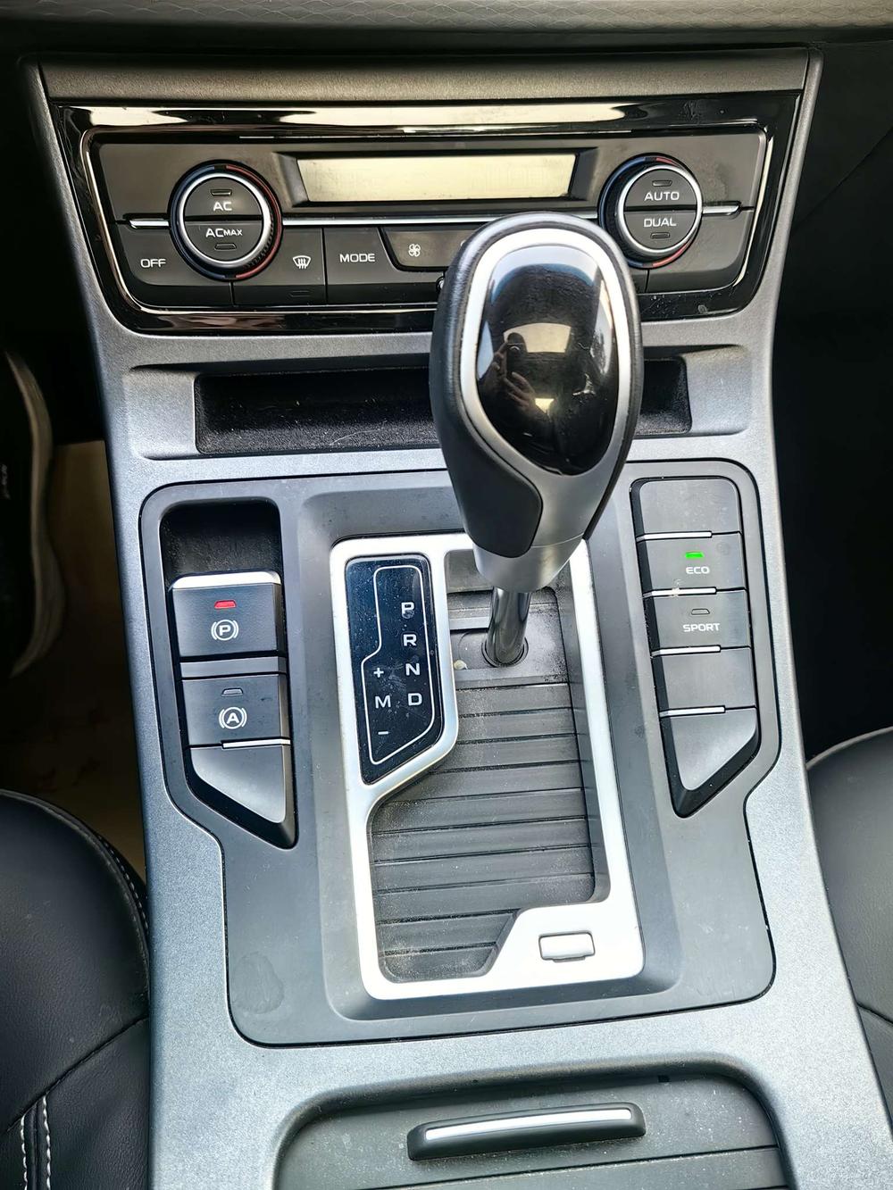Geely Emgrand GL