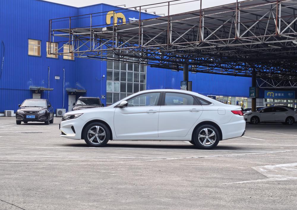 Geely Emgrand GL