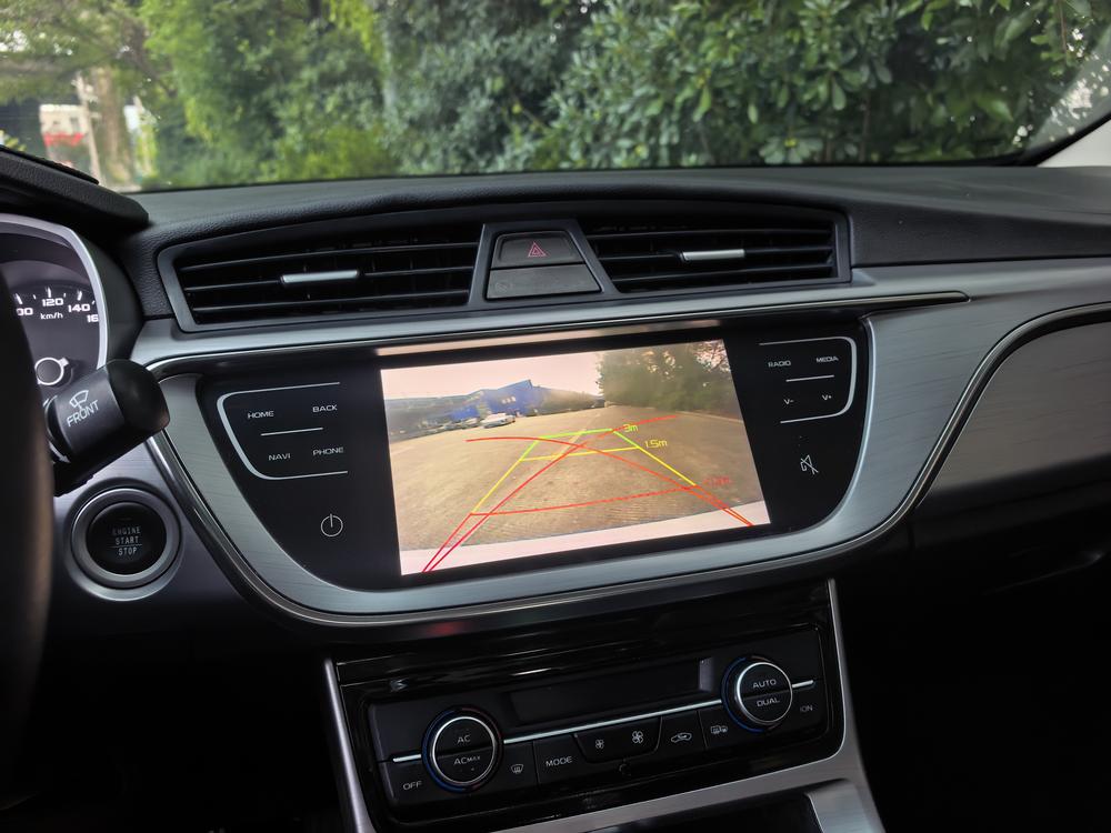 Geely Emgrand GL