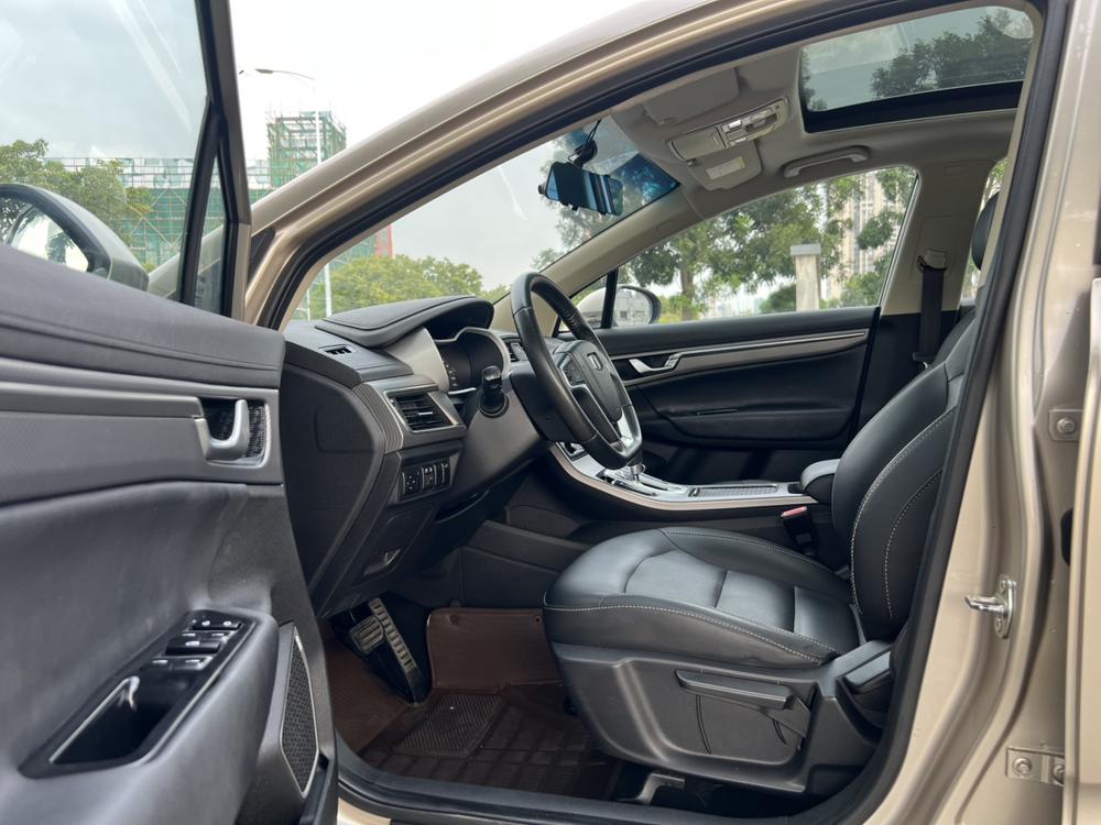 Geely Emgrand GS