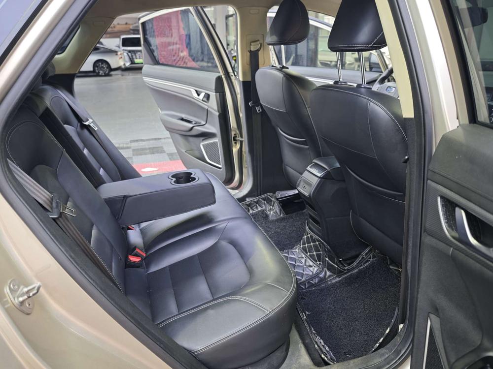 Geely Emgrand GS