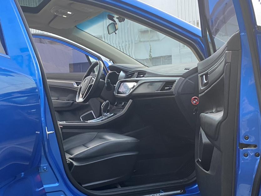 Geely Emgrand GS