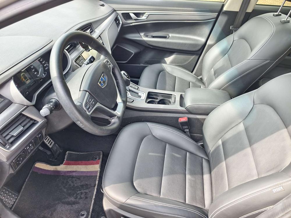 Geely Emgrand GS