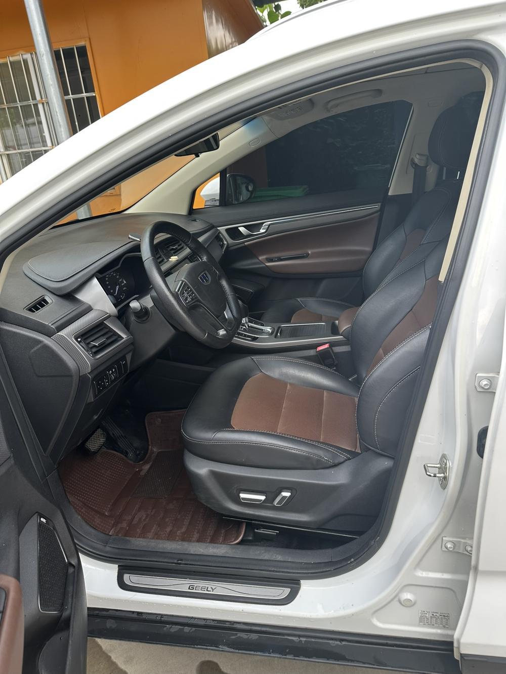 Geely Emgrand GS