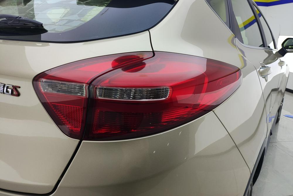 Geely Emgrand GS