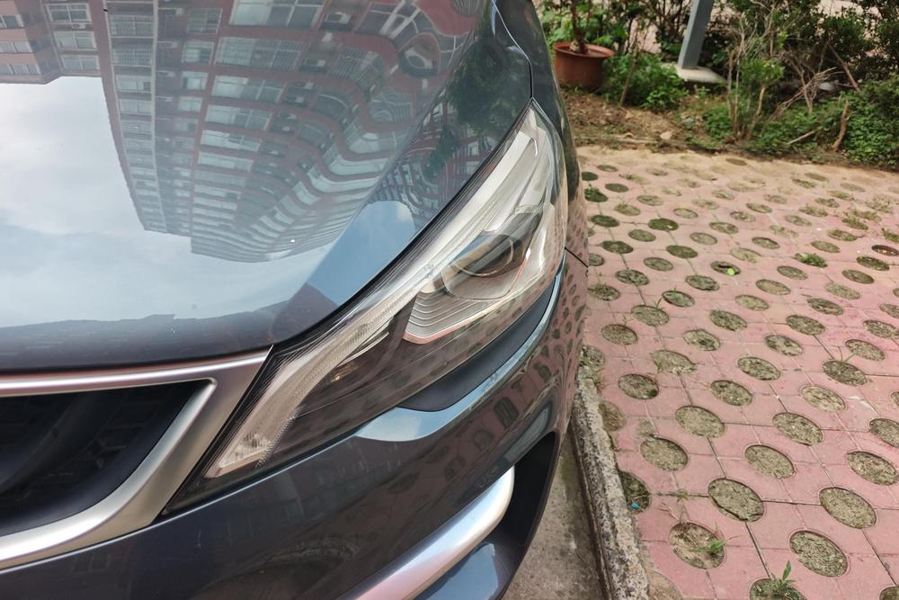 Geely Emgrand GS