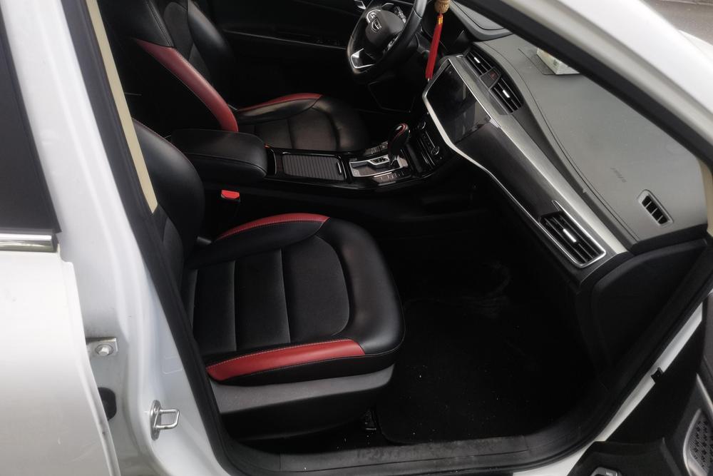 Geely Emgrand GS