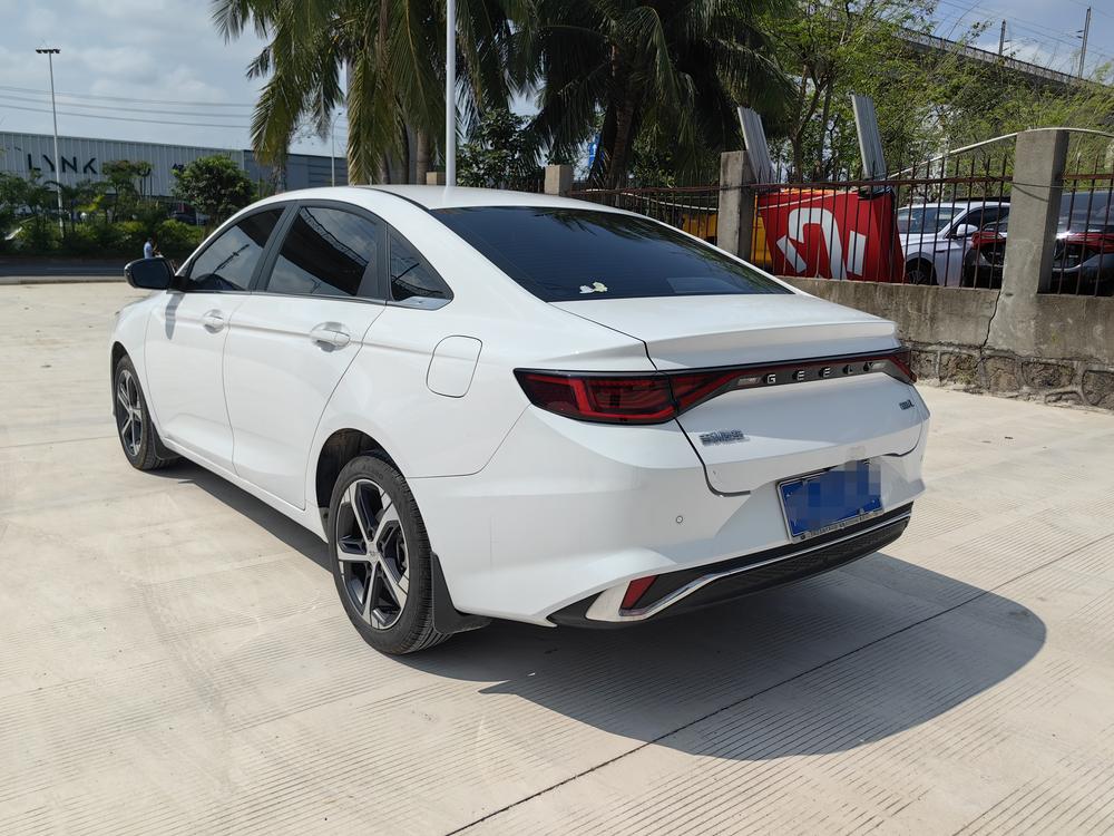 Geely Emgrand L