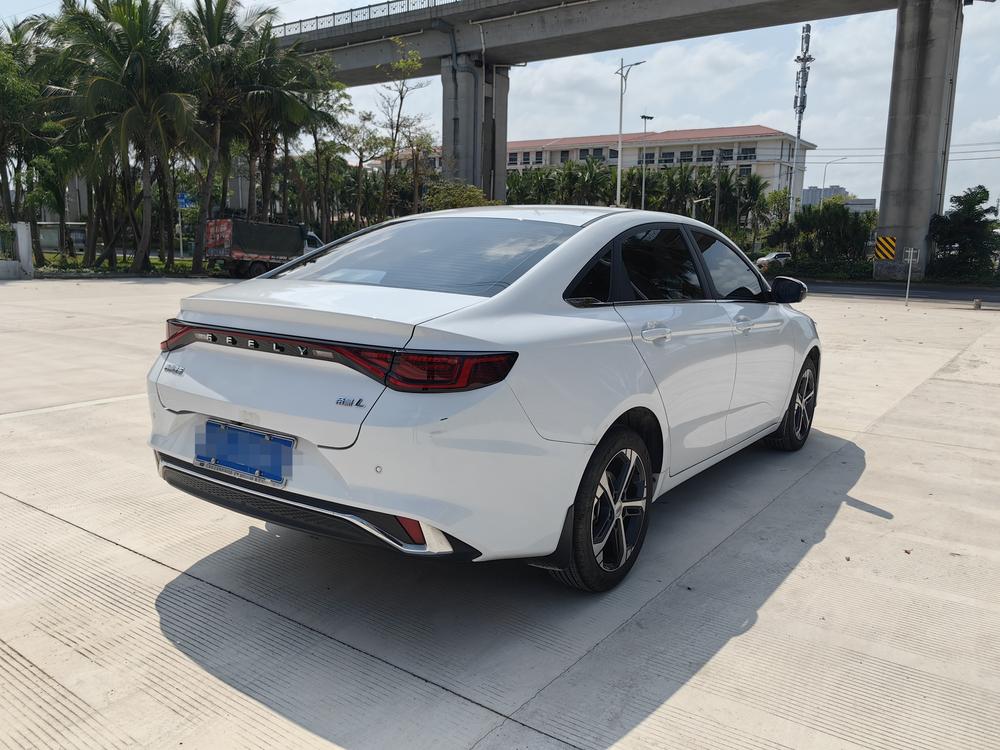 Geely Emgrand L