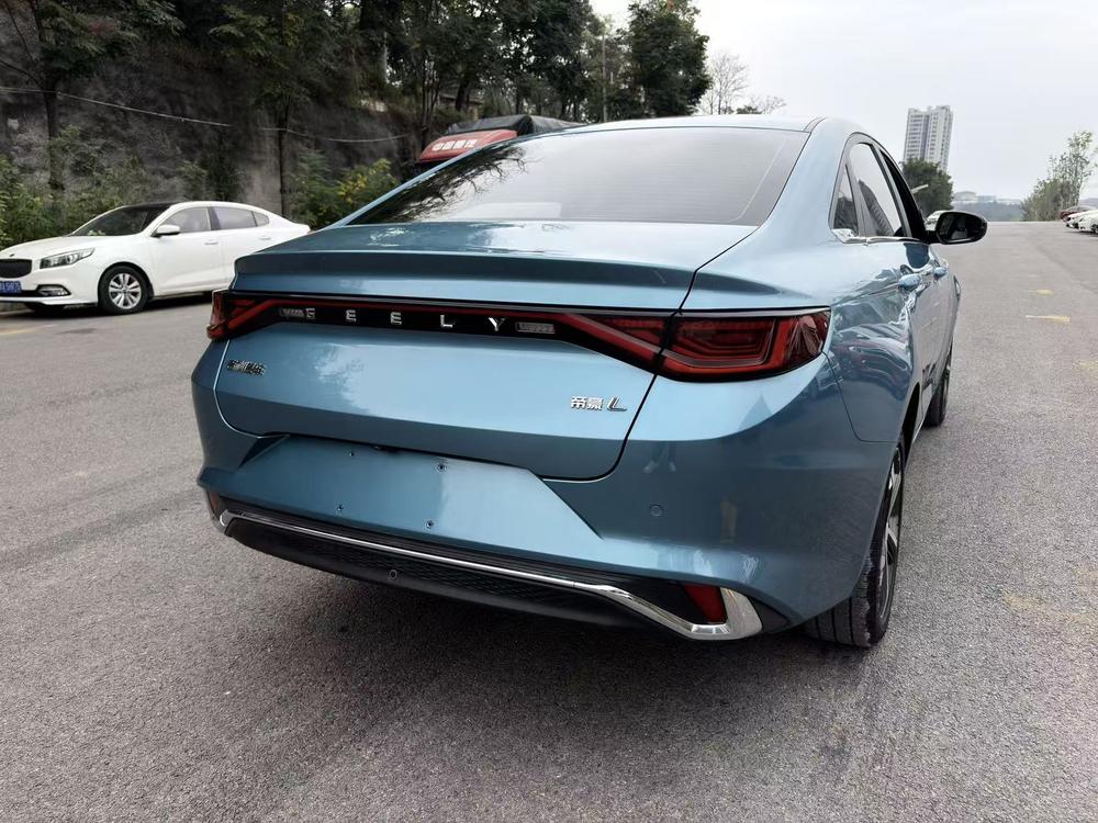 Geely Emgrand L