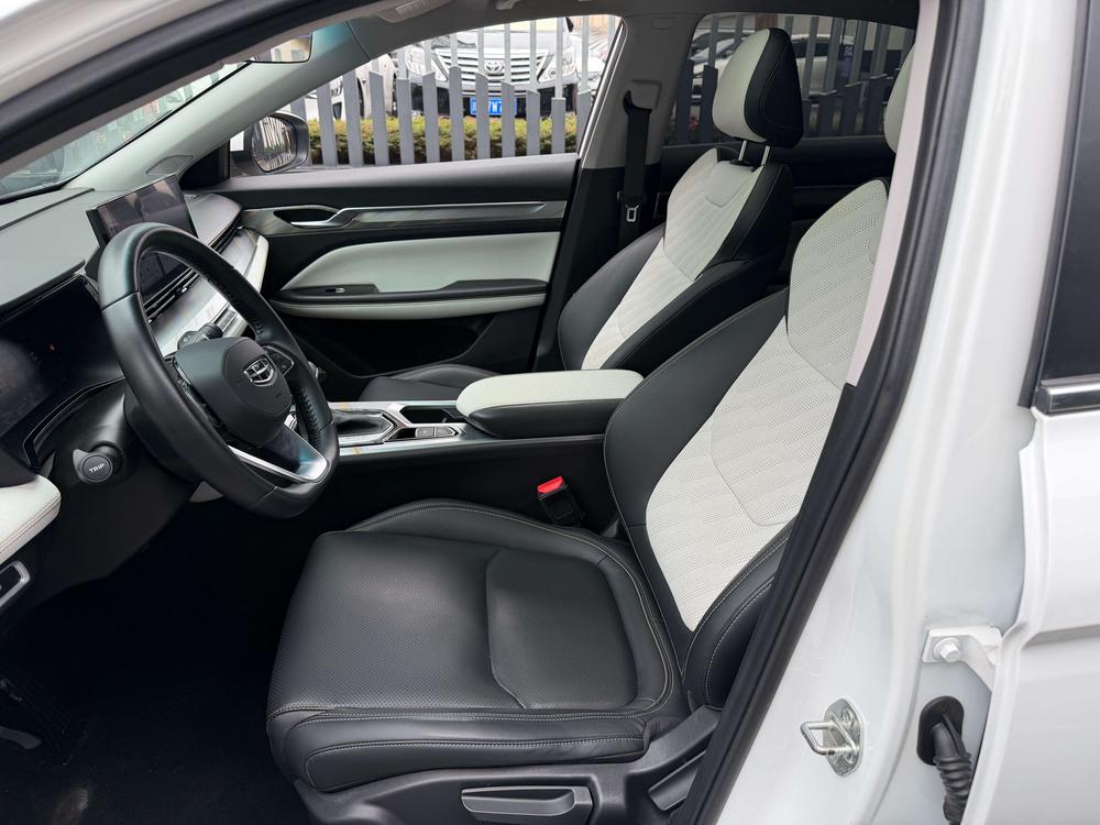 Geely Emgrand L
