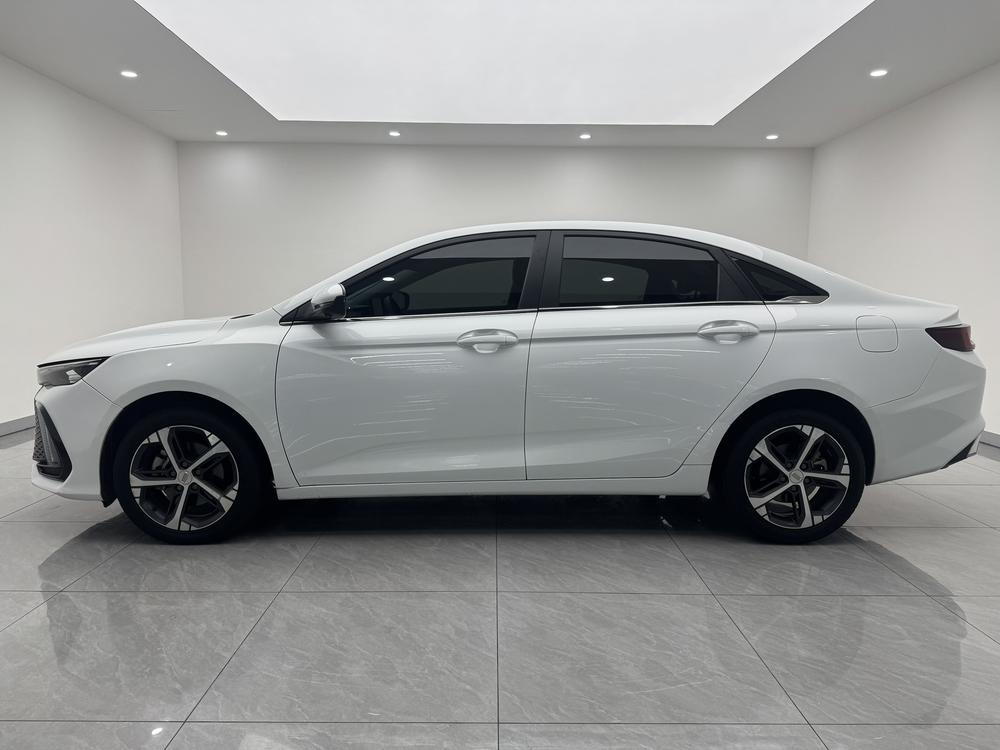 Geely Emgrand L