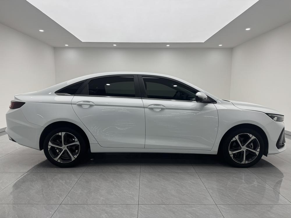 Geely Emgrand L