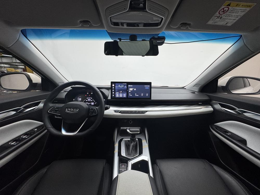 Geely Emgrand L