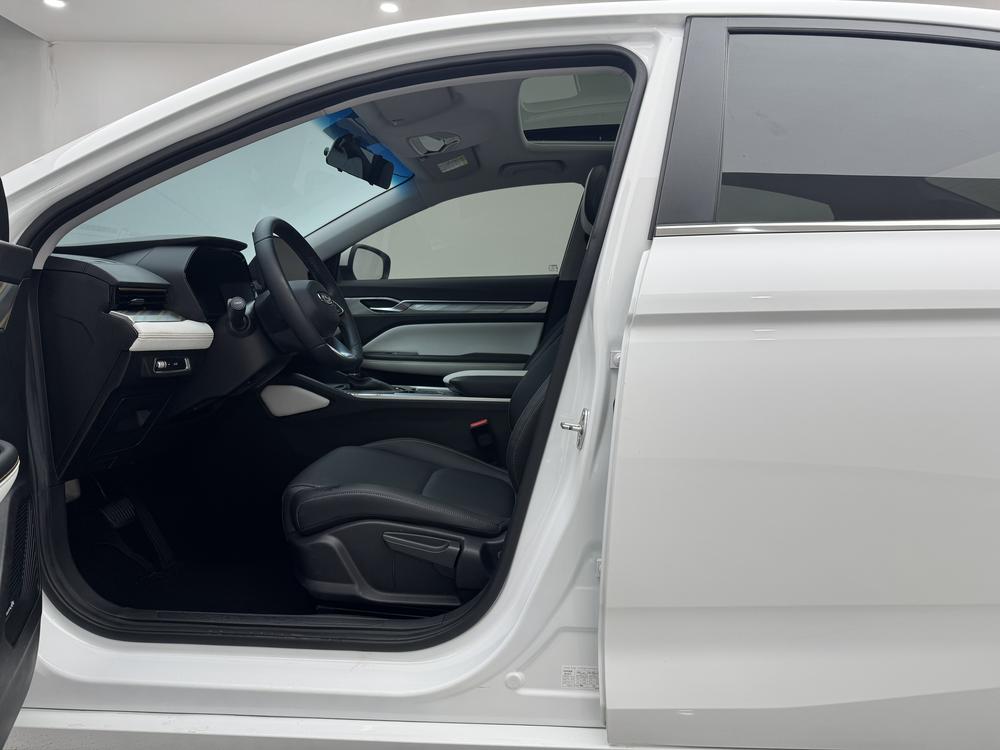 Geely Emgrand L