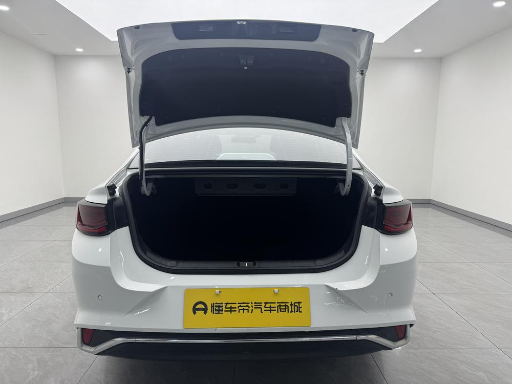 Geely Emgrand L