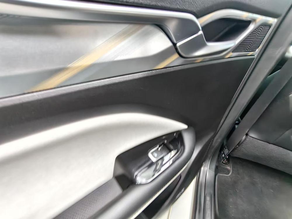 Geely Emgrand L