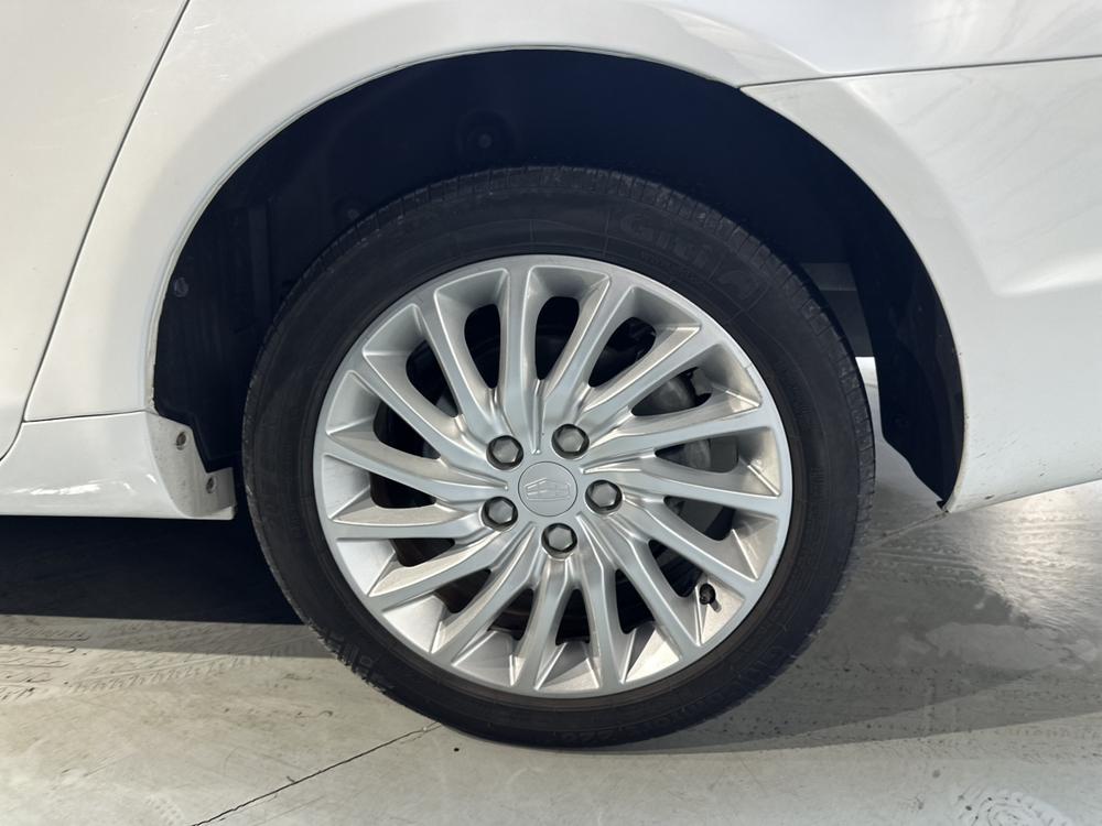 Geely Emgrand PHEV