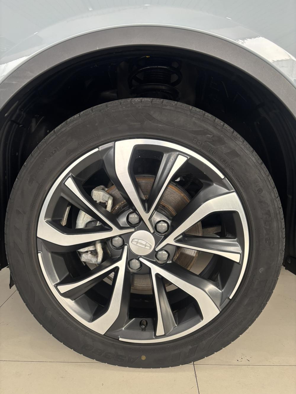 Geely Emgrand S