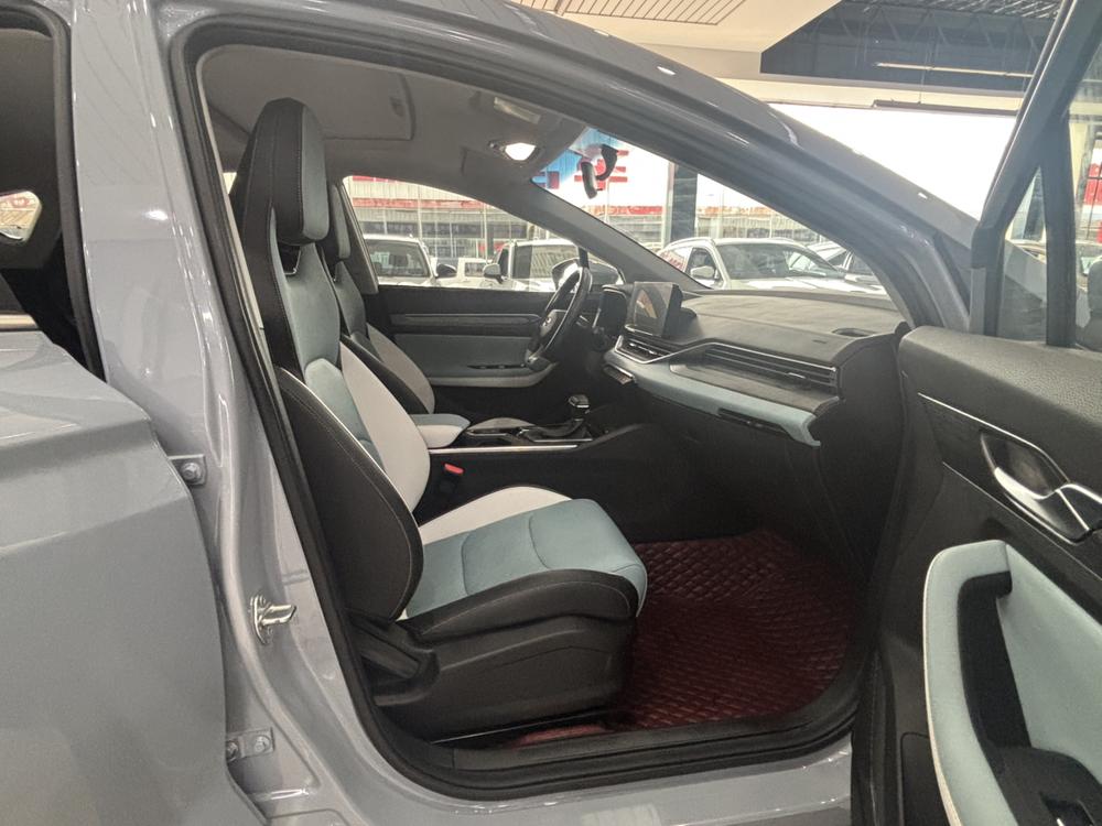 Geely Emgrand S