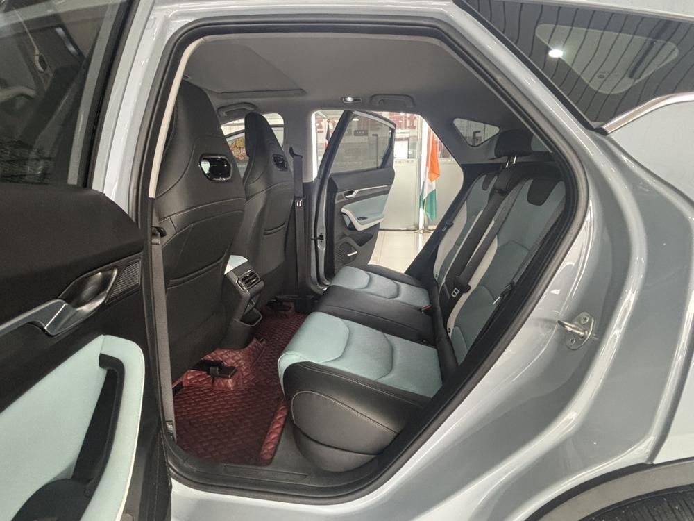 Geely Emgrand S