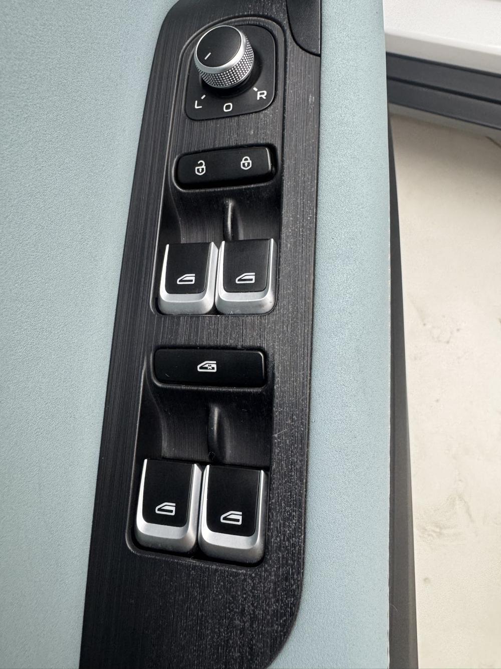 Geely Emgrand S