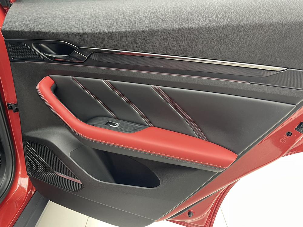 Geely Emgrand S
