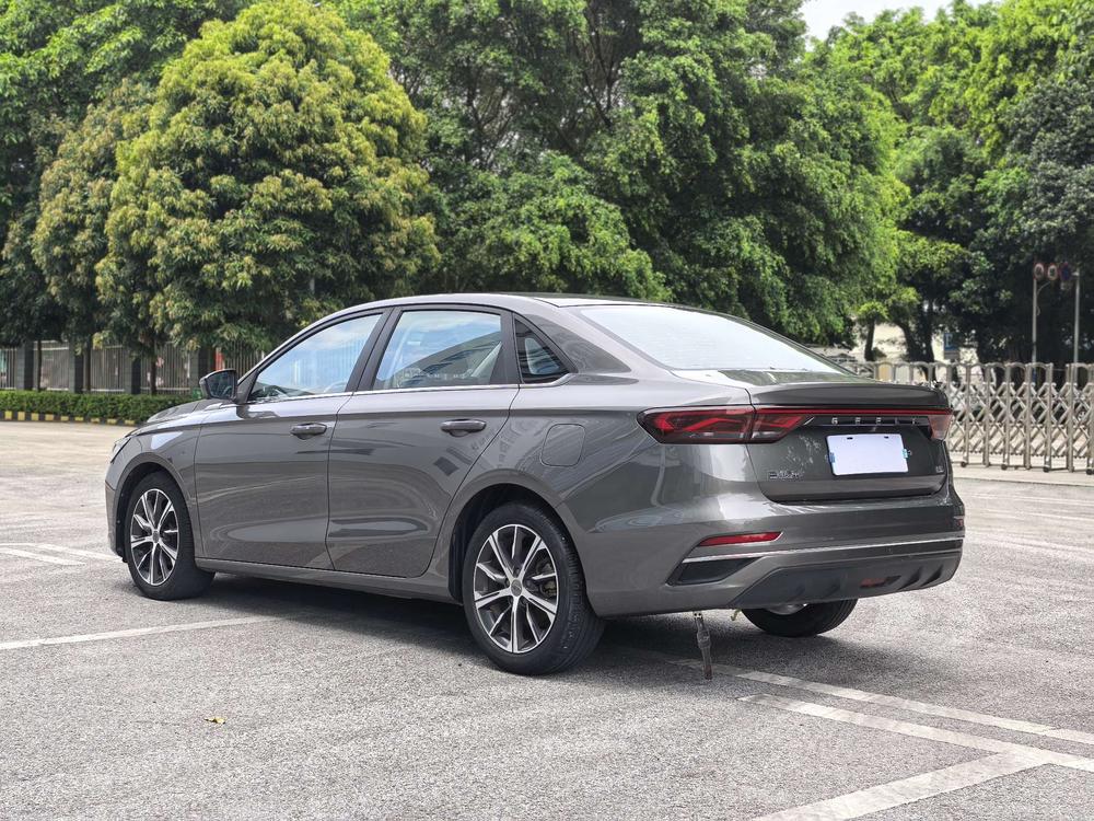 Geely Emgrand