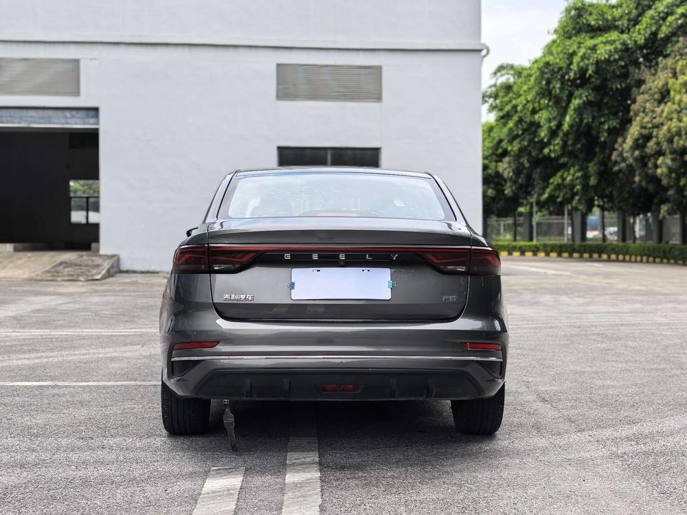 Geely Emgrand