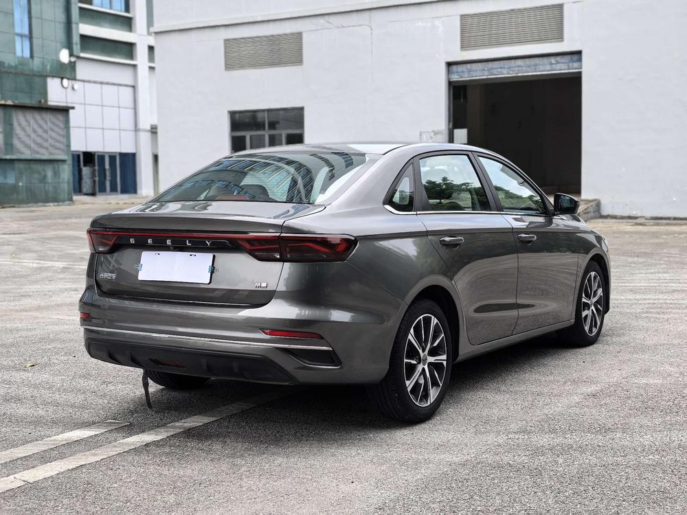 Geely Emgrand