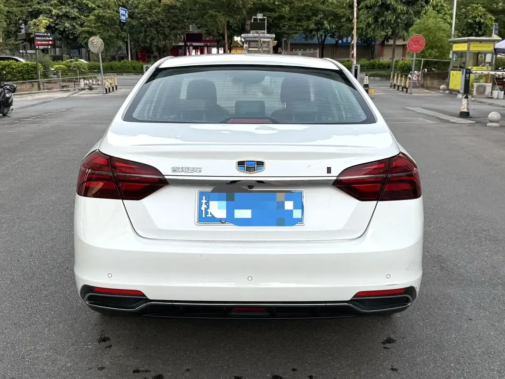 Geely Emgrand
